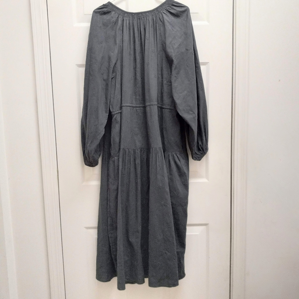Old Navy Waist Defined Embroidered Midi Dress Gray Size XL Pockets Boho Peasant - Picture 3 of 16